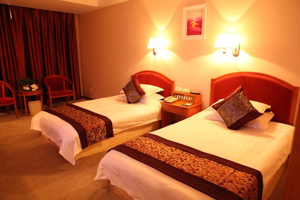 Tianhong Hotel Heze Δωμάτιο φωτογραφία
