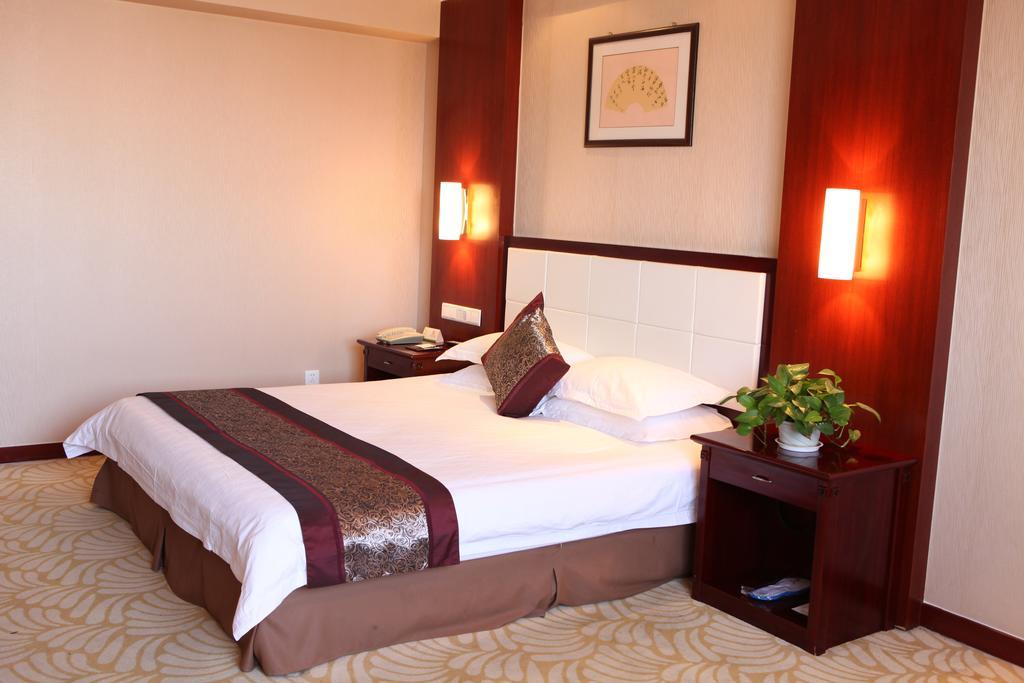Tianhong Hotel Heze Δωμάτιο φωτογραφία
